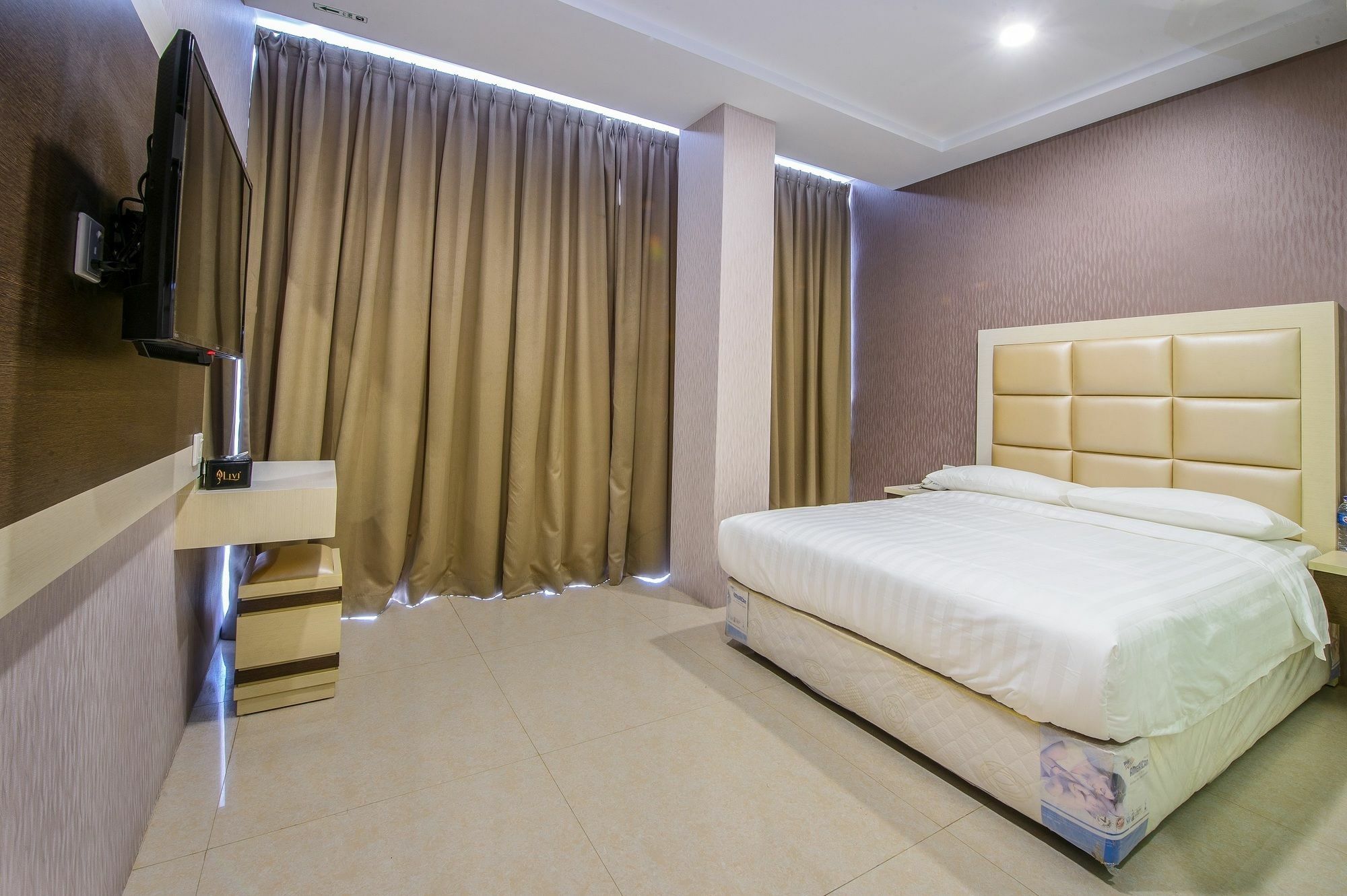 Oyo 676 Hotel Osaka Batam Exterior foto
